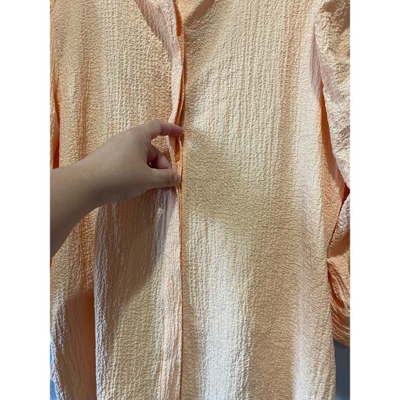 Calvin Klein Ruched Sleeve Apricot Color Bouse Size Medium - Picture 3 of 7